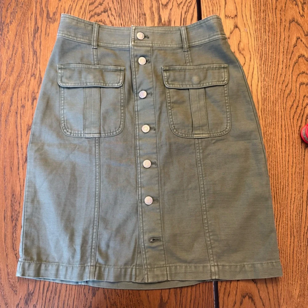 J.‎ Crew Re-Imagined Olive Button-Detail Fabric Military green Soft Cargo